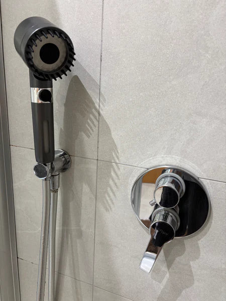Pertene - anti-limescale shower heads
